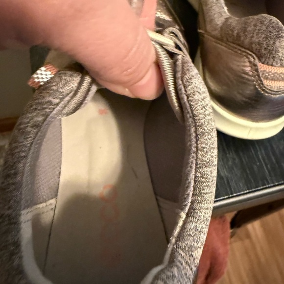 ECCO Women's Sense Toggle Fashion Sneaker, Rose Gold Sz 5 - Picture 14 of 15